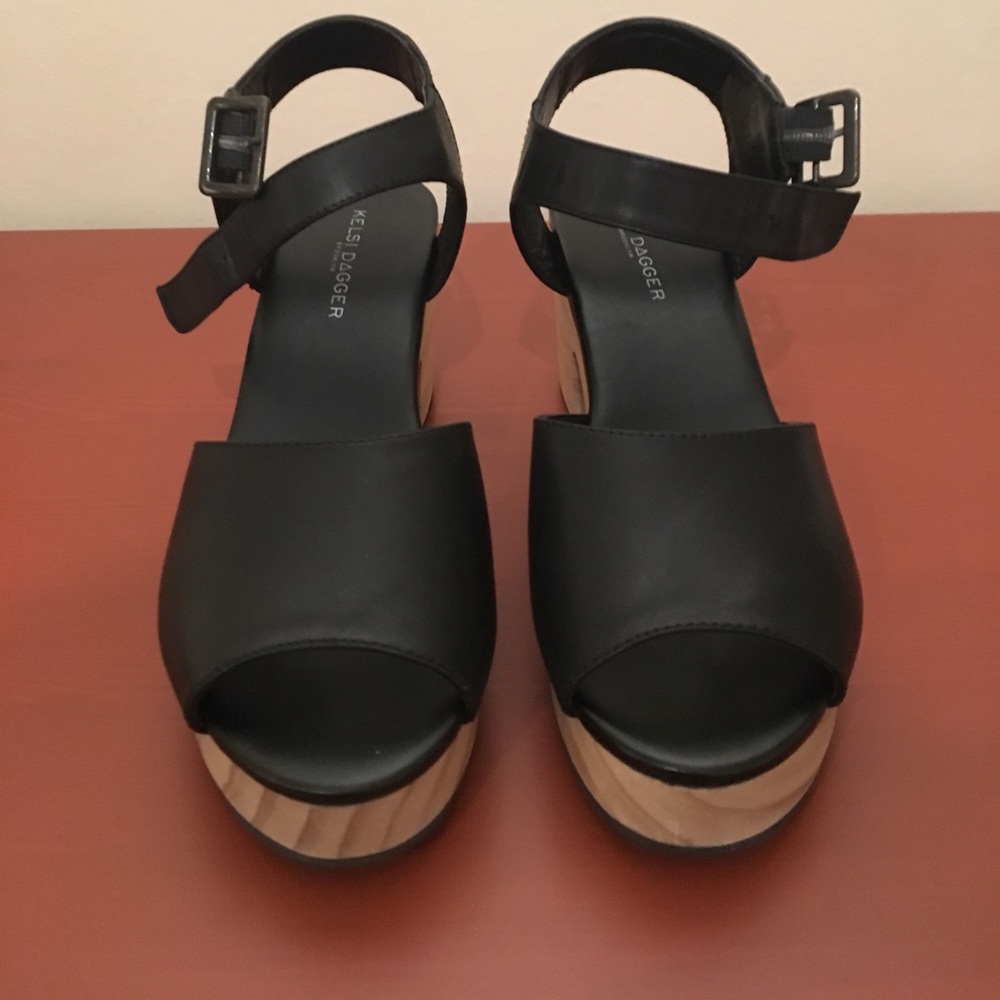 Chunky heeled Kelsi Dagger Brooklyn clog sandals