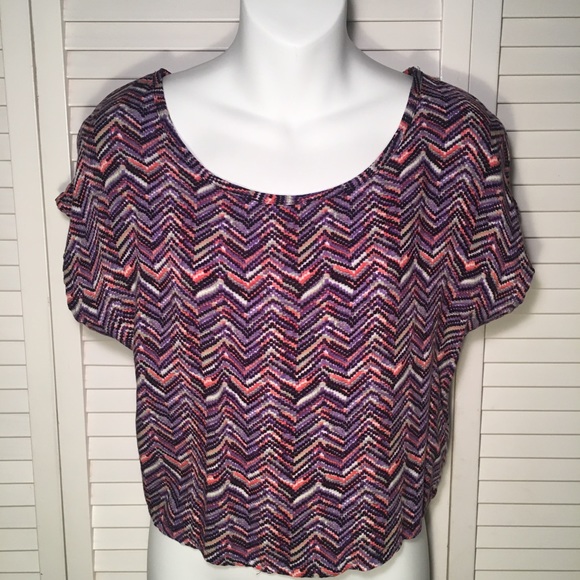 🔴Caged Back Top - Picture 3 of 3