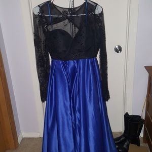 2 piece prom dress (with pockets!)