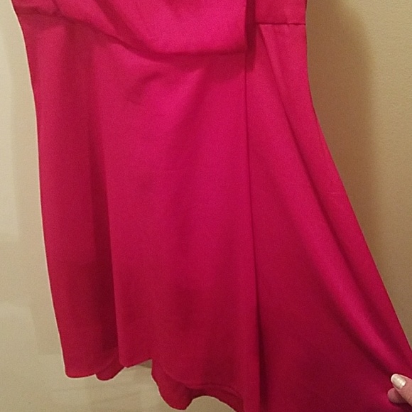 Vince Camuto dress - Picture 3 of 6