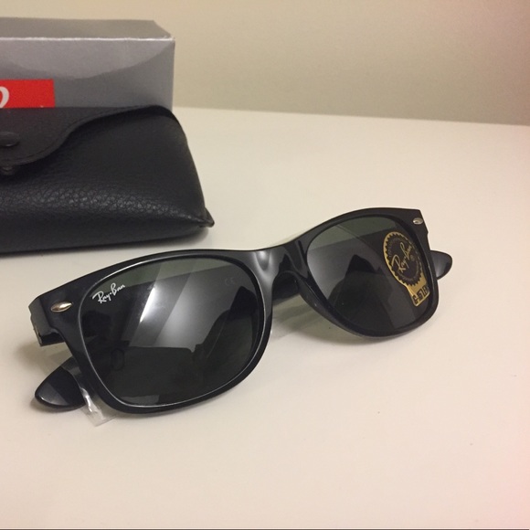 New Wayfarer Black Ray Bans - Unused