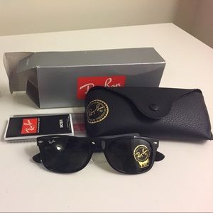 New Wayfarer Black Ray Bans - Unused