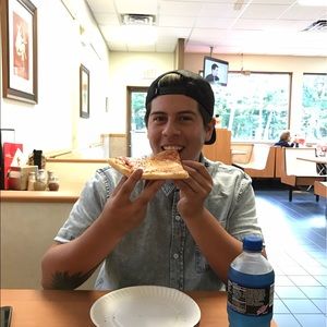 Meet your Posher, Brandon