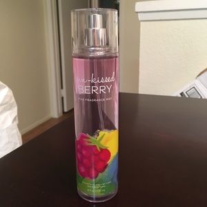 Bath & Body Works SunKissed Berry Fine Mist