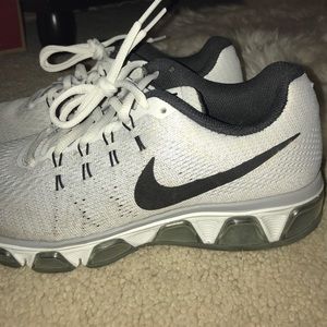 women’s nike air max tailwind