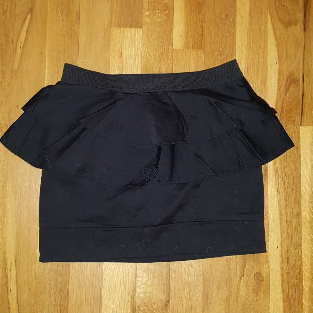 Black mini skirt
