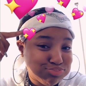 Meet your Posher, Kaycee