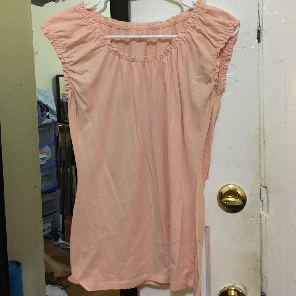 LOFT rose t-shirt with ruched sleeves and neckline