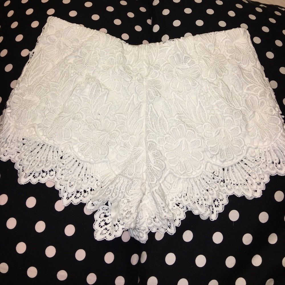 Forever 21 nice lace shorts