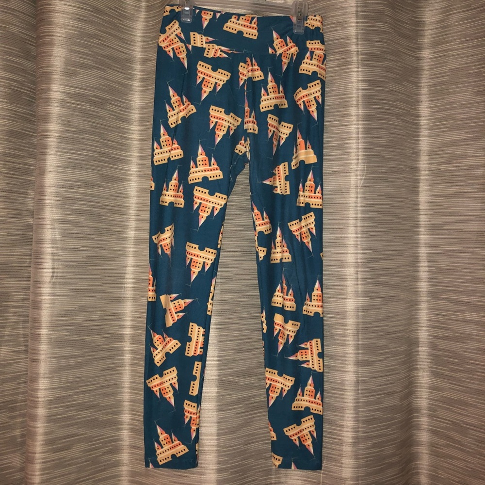 OS LulaRoe Disney Castles