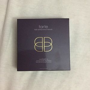 Tarte powder foundation med-neutral