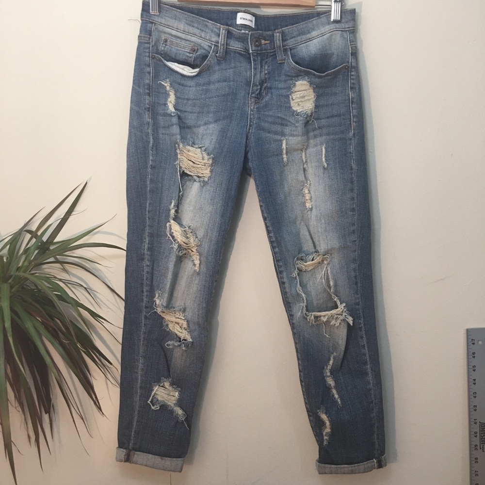 Ankle Ripped Boyfriend Jeans
