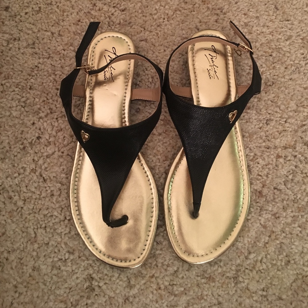 NEVER WORN black and gold sandals