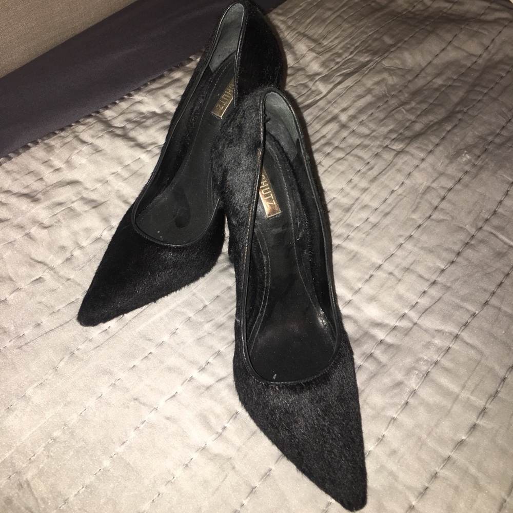 Schutz Black Pumps