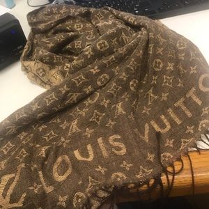 Louis Vuitton scarf cotton