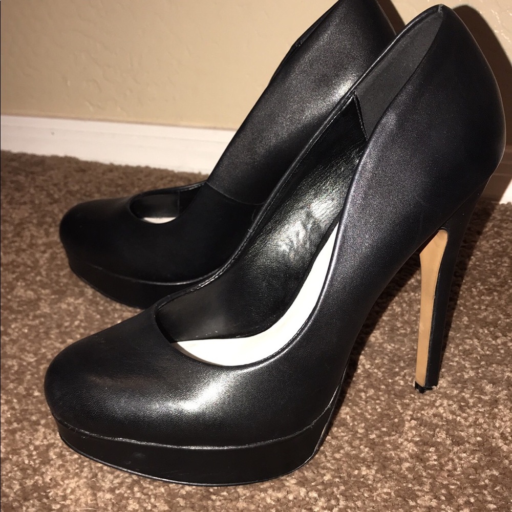Aldo Black Elayde Heels