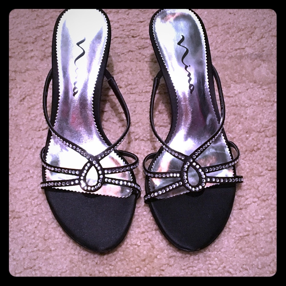Nina kitten heel sandals, size 7.5