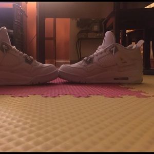 Jordan 4 clean size 6.5