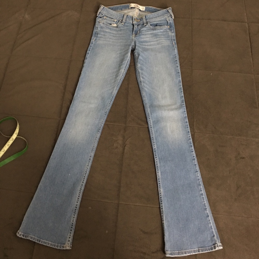 Light blue jeans hollister size 3 regular