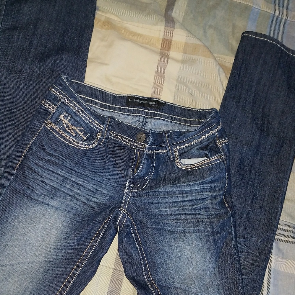 Twenty one black jeans size 1/2 R