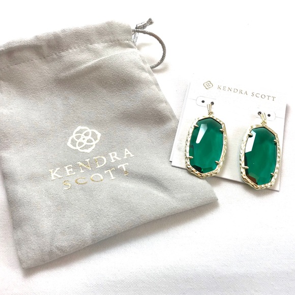 Kendra Scott Ella earrings Emerald Green - Picture 4 of 4