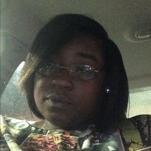 Meet your Posher, Roberta