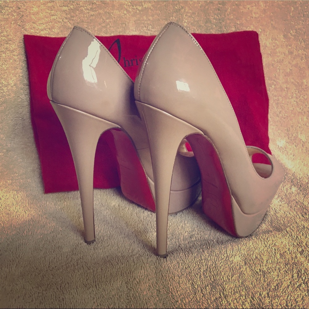 Christian Louboutin Lady Peep Heels