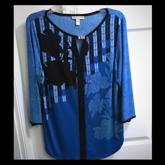 Blue Dana Buchanan blouse - like new! - Picture 1 of 2