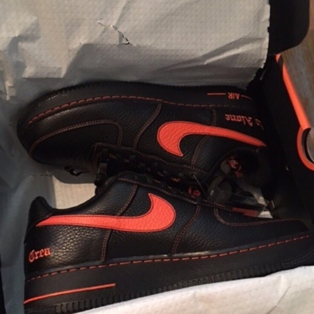 VLONE X NIKE SHOES