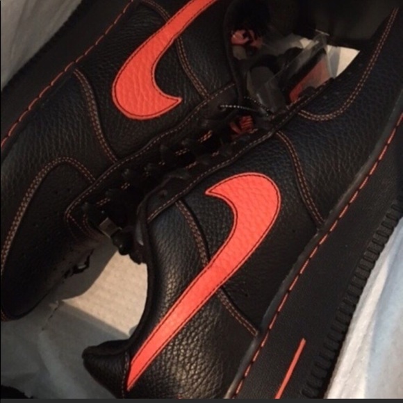 vlone nike shoes