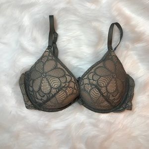 Bra aerie