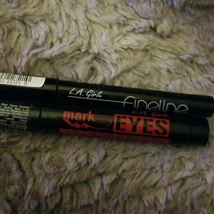 Lot of 2 L.A. Girl felt tip eyeliners