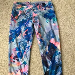 Fabletics crop leggings