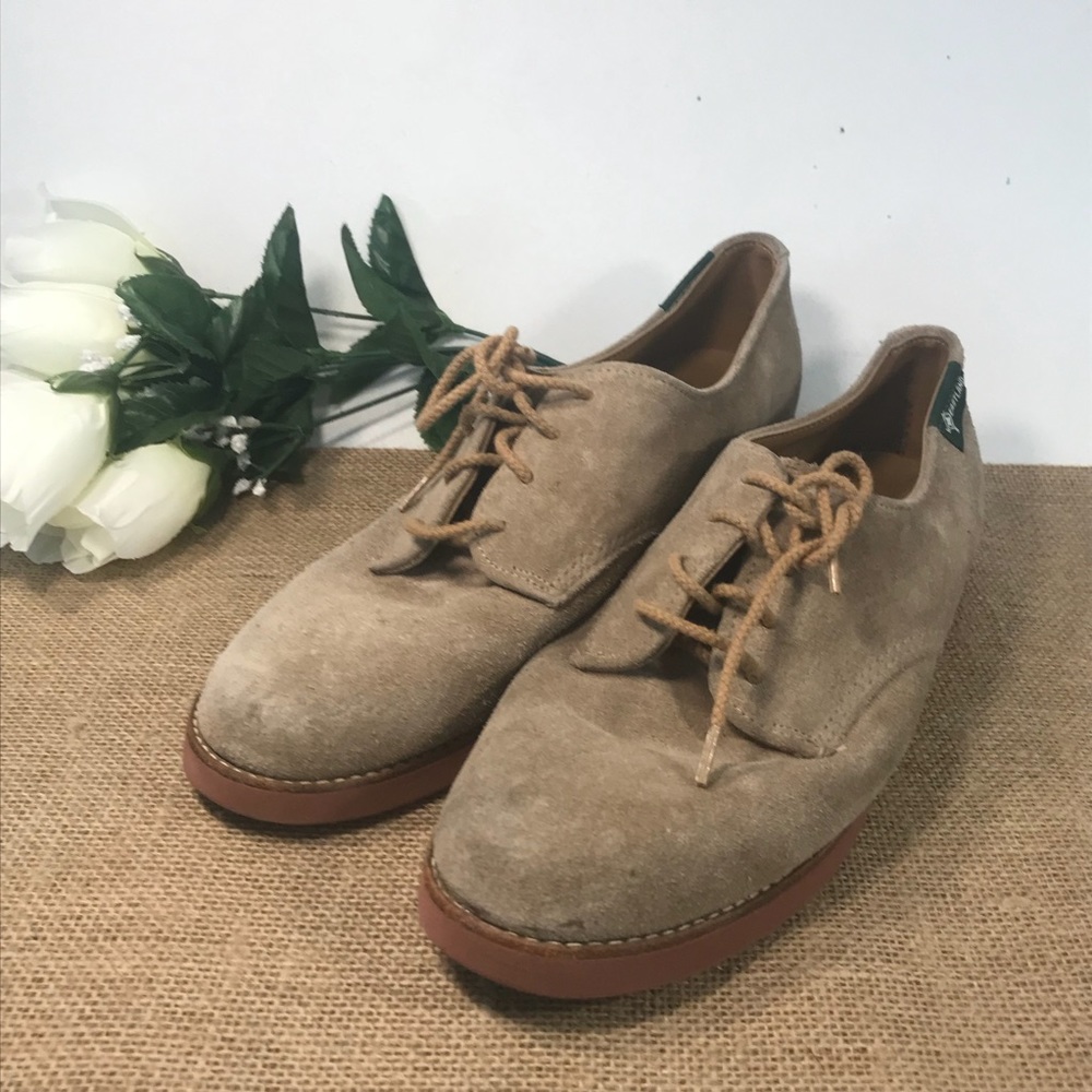 Womens 9 Vintage Eastland Beige Shoes