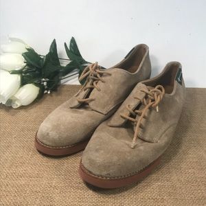 Womens 9 Vintage Eastland Beige Shoes
