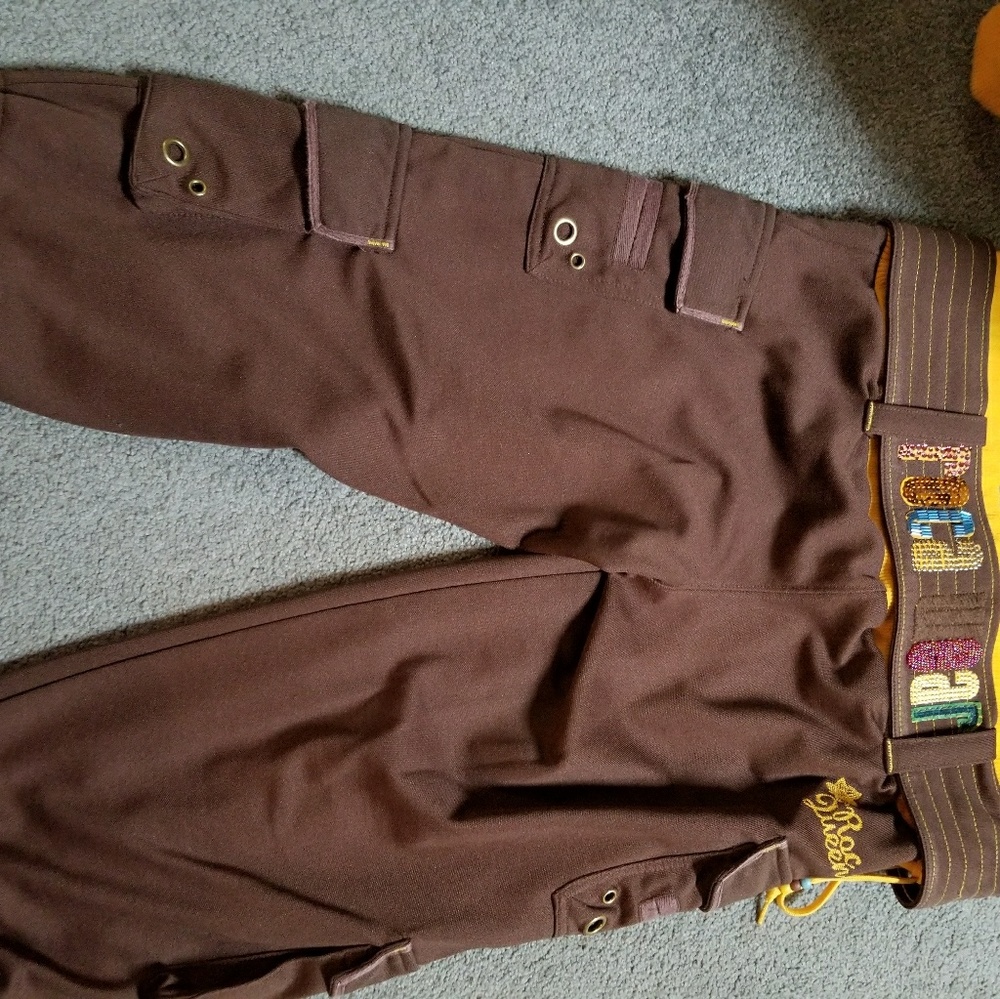 Roca Wear - Picture 2 of 6
