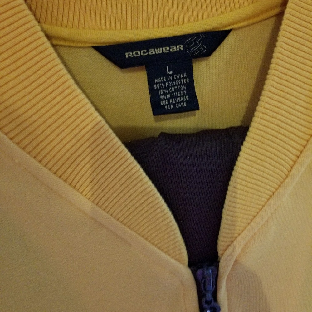 Roca Wear - Picture 5 of 6