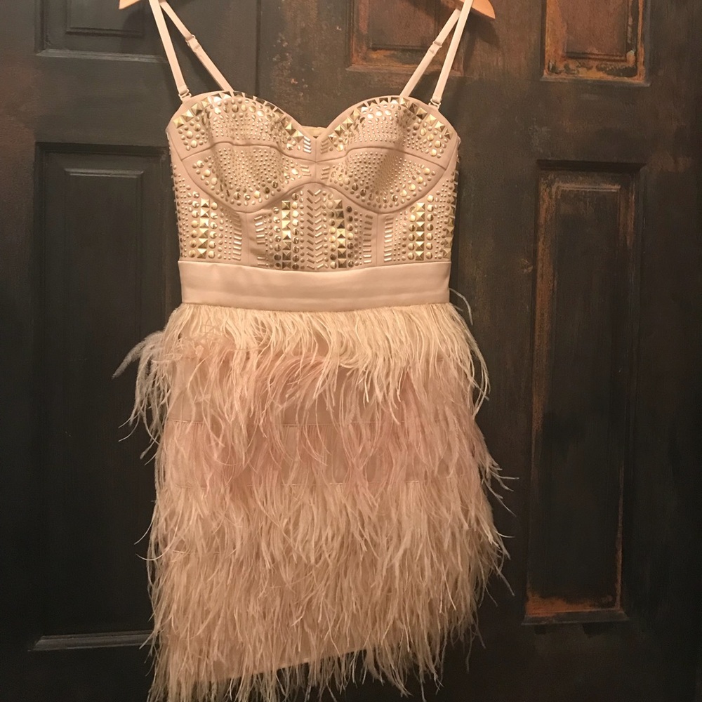 BEBE DRESS SIZE M