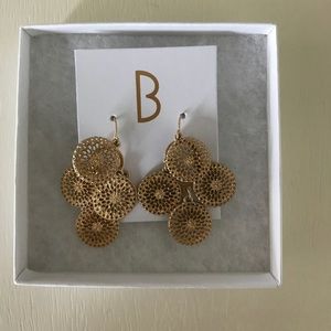 Gold chandelier earrings