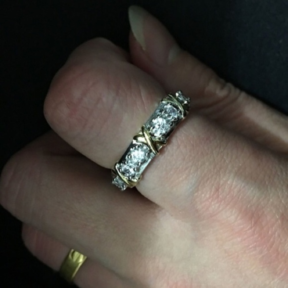 925 Sterling Silver White Crystal Stackable Ring. - image 6