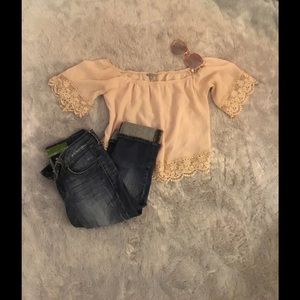CHARLOTTE RUSSE cream, lace, off the shoulder top