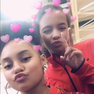 Meet your Posher, Janique