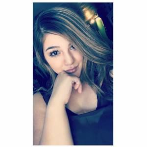 Meet your Posher, Eva