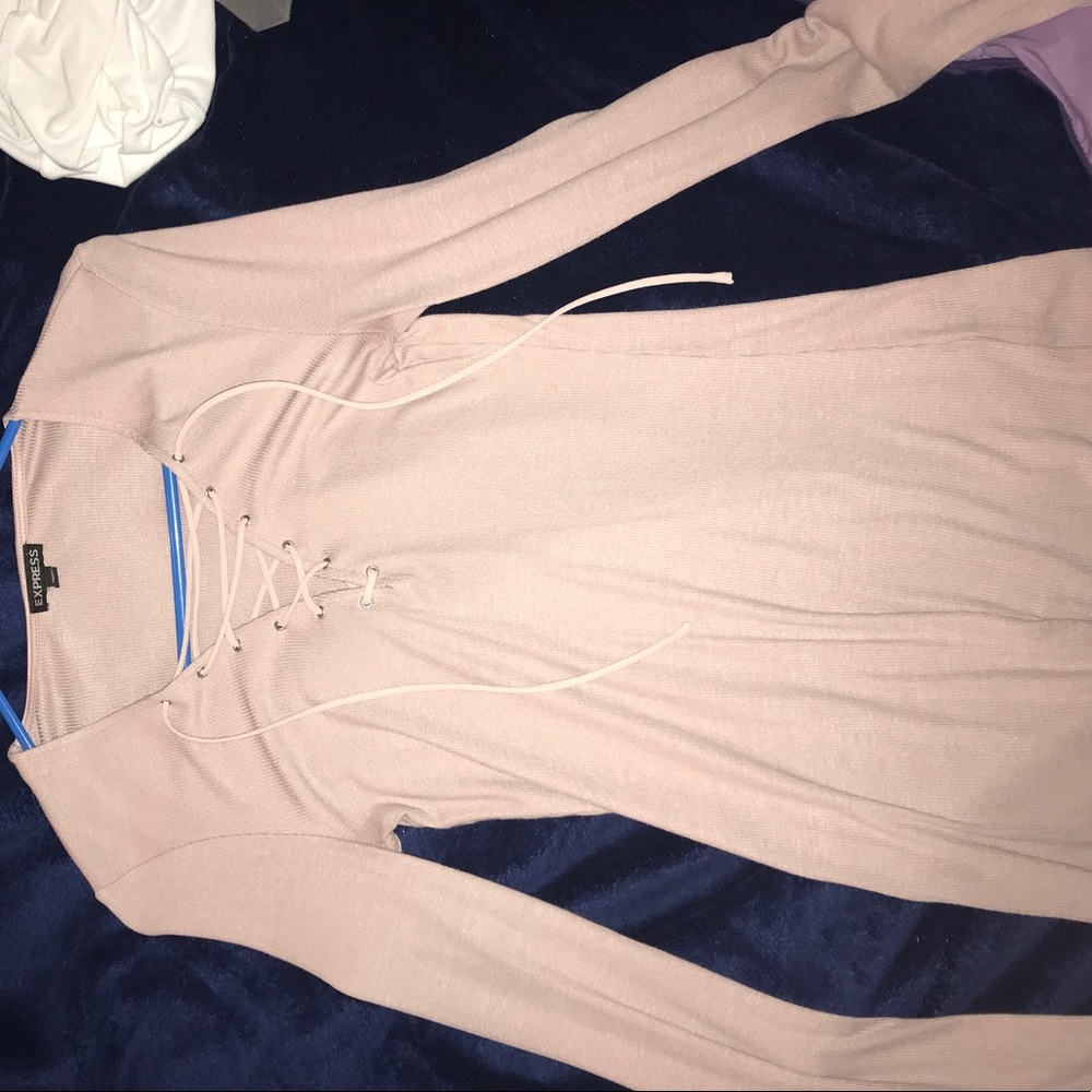 Express lace up long sleeve