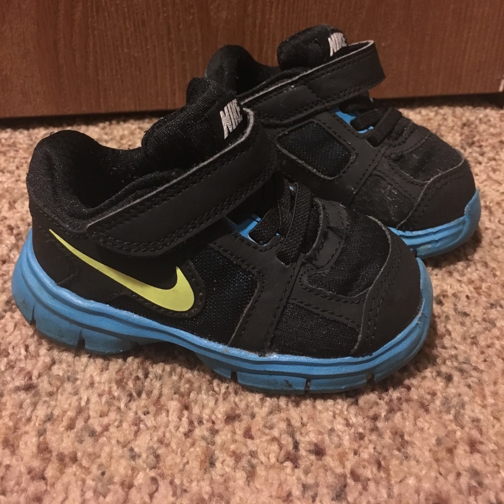 Nike size 5c