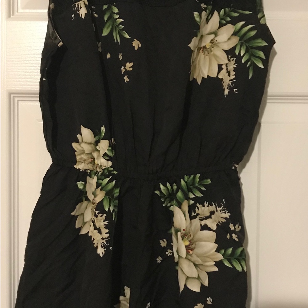 Romper - Picture 2 of 2