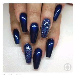 Meet your Posher, Kara