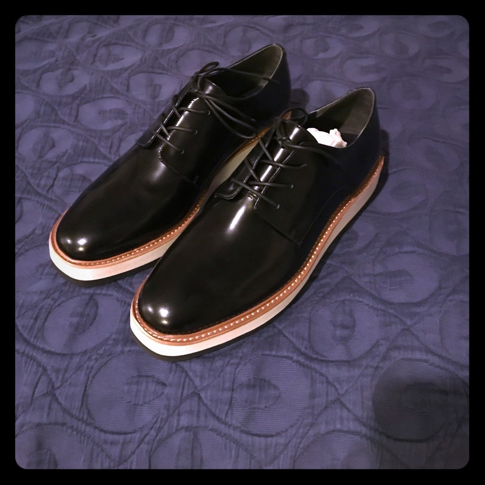 Brand new Vince Reed platform Oxford shoes 8M