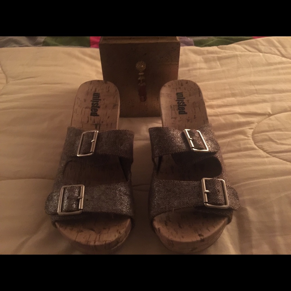 UNLISTED ladies slip on.