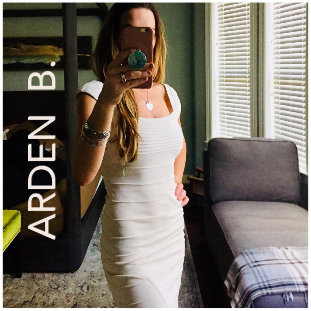 ❤️ HP ❤️Arden B. Winter White Bandage Dress